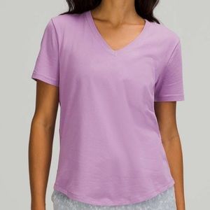 Lululemon V-neck Love Tee